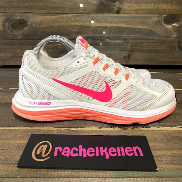 Nike Shoes - Nike Dual Fusion Run 3 Women's Size 9